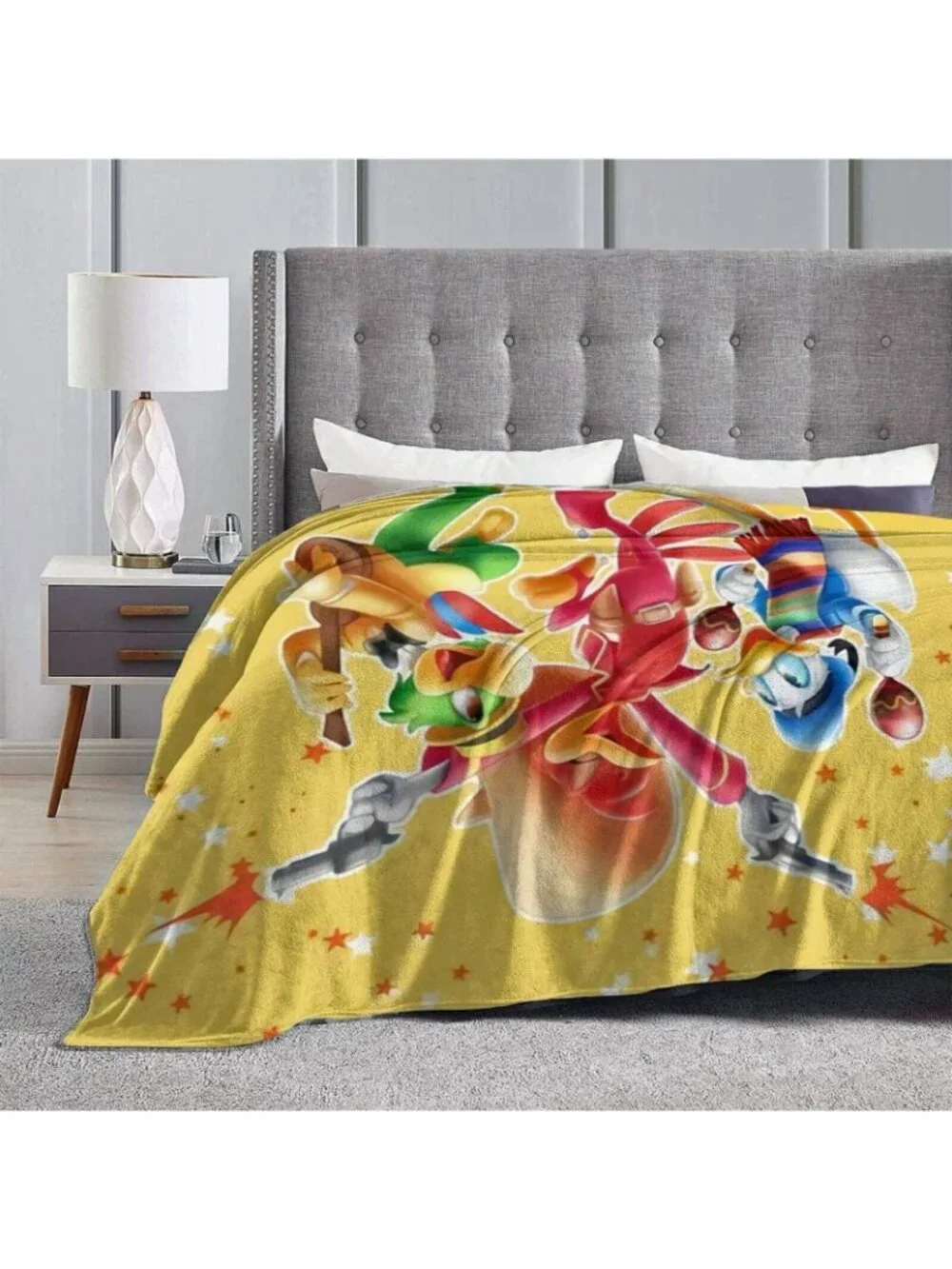 CERYS RILEY The Three Cab-Aller-os Comfortable Ultra-Soft Micro Fleece Blanket